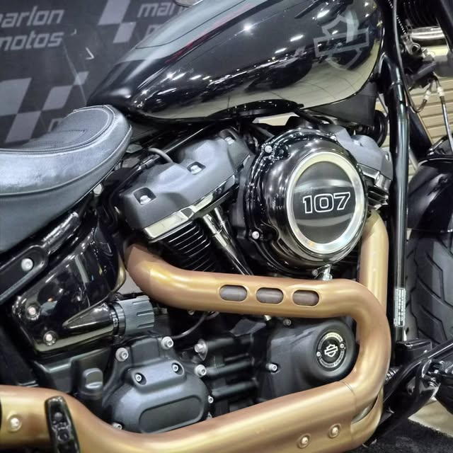 HARLEY-DAVIDSON FAT BOB 107 - Imagem 6