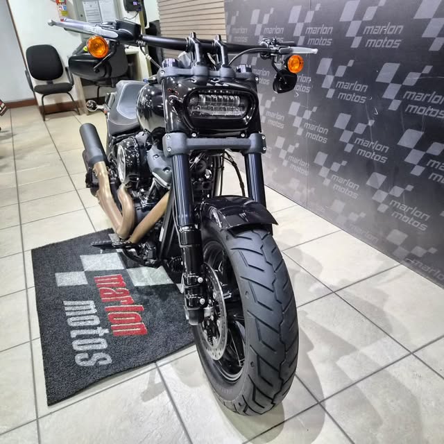 HARLEY-DAVIDSON FAT BOB 107 - Imagem 8