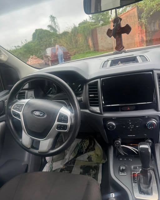 FORD RANGER XLS 2.2 TURBO DIESEL - Imagem 7
