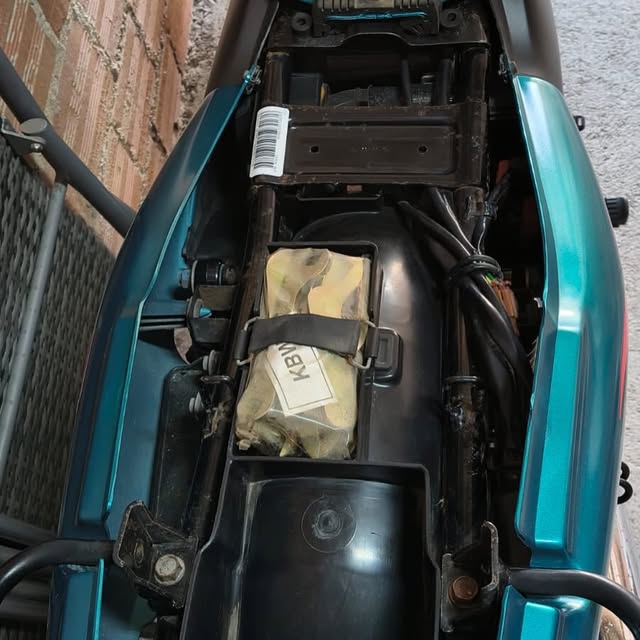 HONDA CBX 200 - Imagem 3