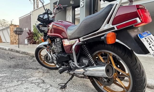 HONDA CB 450 CUSTOM - Imagem 3