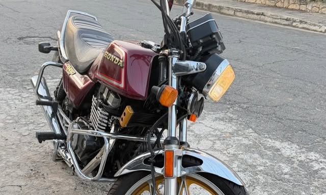 HONDA CB 450 CUSTOM - Imagem 7