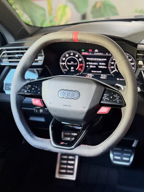 AUDI RS3 - Imagem 3