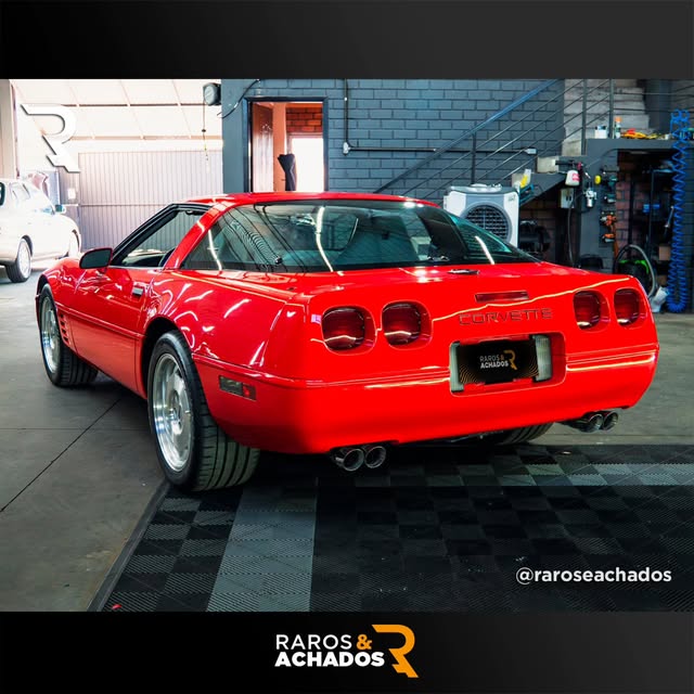 CHEVROLET CORVETTE - Imagem 2