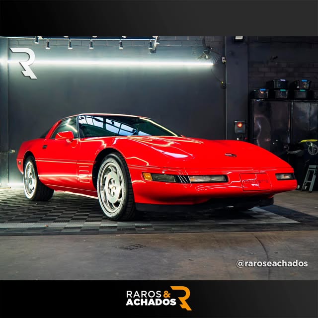 CHEVROLET CORVETTE - Imagem 3