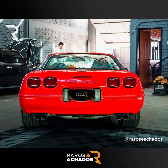 CHEVROLET CORVETTE - Imagem 4