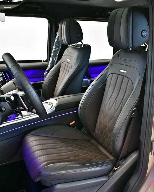 MERCEDES-BENZ G 63 AMG AMG - Imagem 11