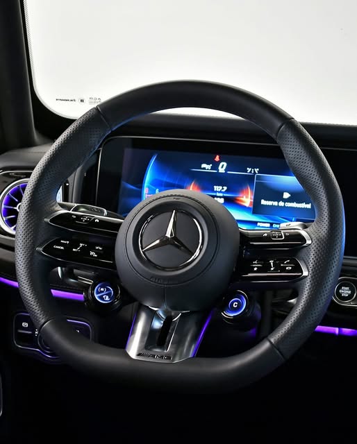 MERCEDES-BENZ G 63 AMG AMG - Imagem 14