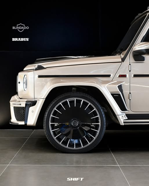 MERCEDES-BENZ G 63 AMG AMG - Imagem 6