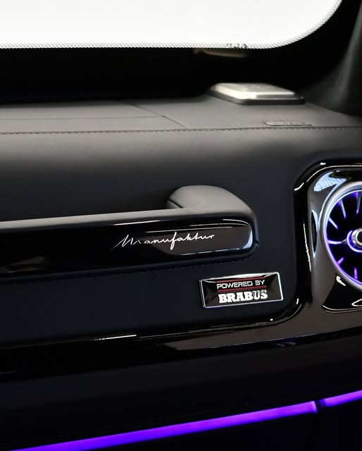 MERCEDES-BENZ G 63 AMG AMG - Imagem 10