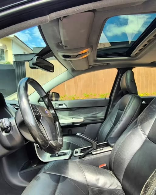 VOLVO S40 T5 - Imagem 4