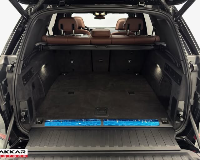BMW X5 XDRIVE50E M SPORT - Imagem 12