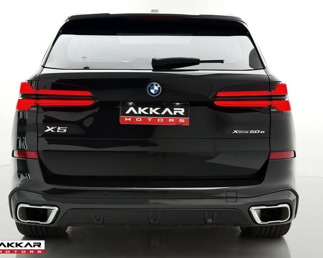 BMW X5 XDRIVE50E M SPORT - Imagem 19