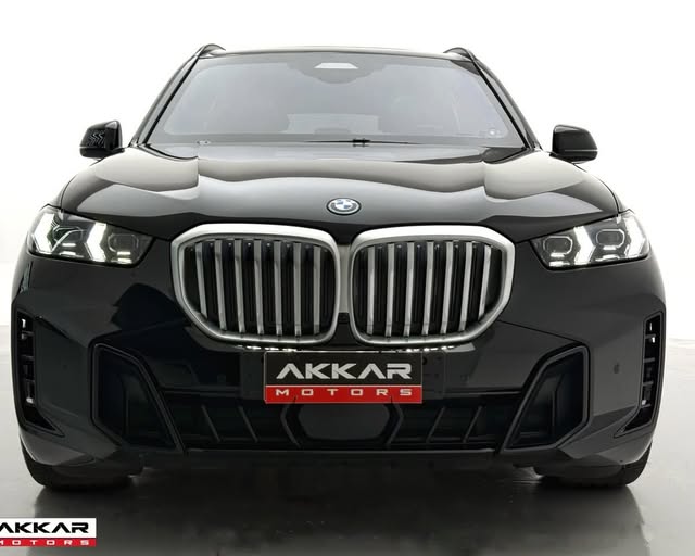 BMW X5 XDRIVE50E M SPORT - Imagem 20