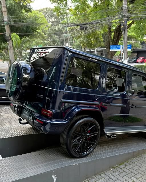 MERCEDES-BENZ G 63 AMG AMG - Imagem 5