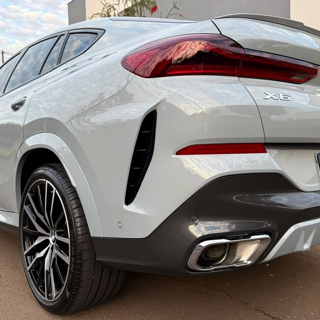 BMW X6 M SPORT - Imagem 11