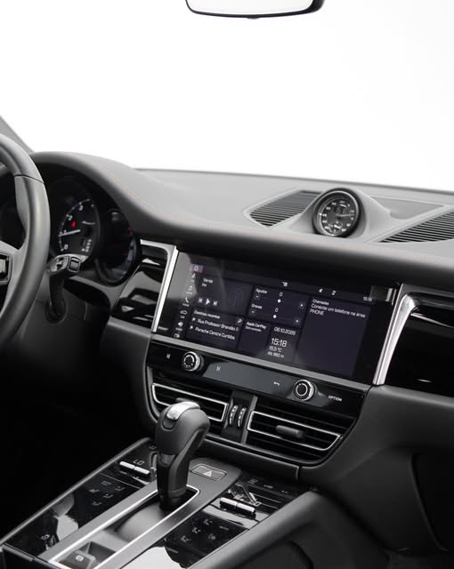 PORSCHE MACAN T - Imagem 5