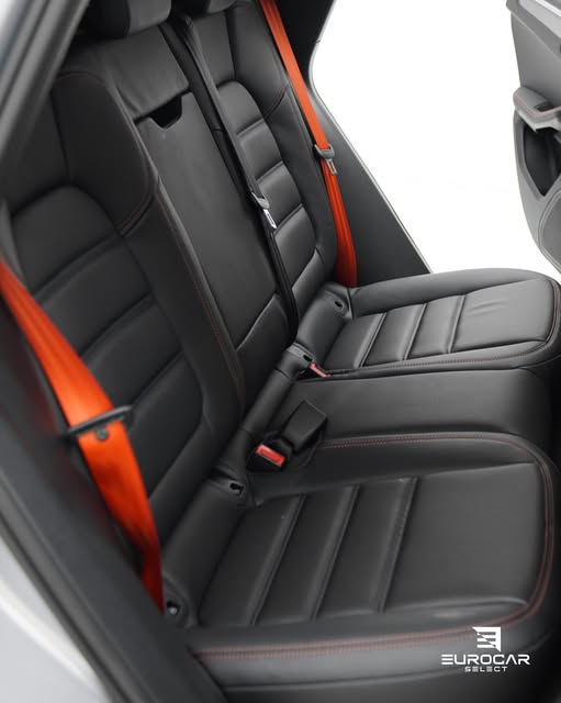 PORSCHE MACAN T - Imagem 7