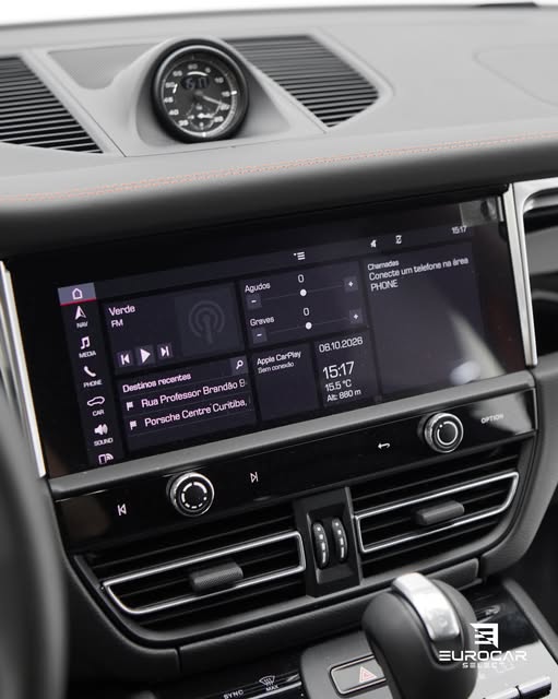PORSCHE MACAN T - Imagem 9