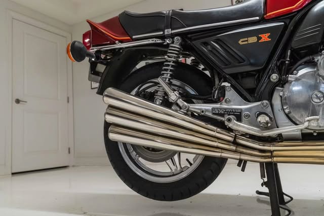 HONDA CBX - Imagem 11