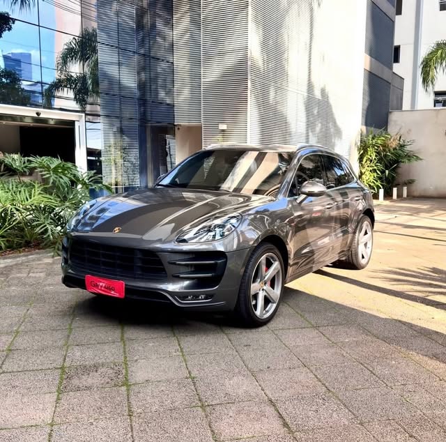 PORSCHE MACAN TURBO - Imagem 1