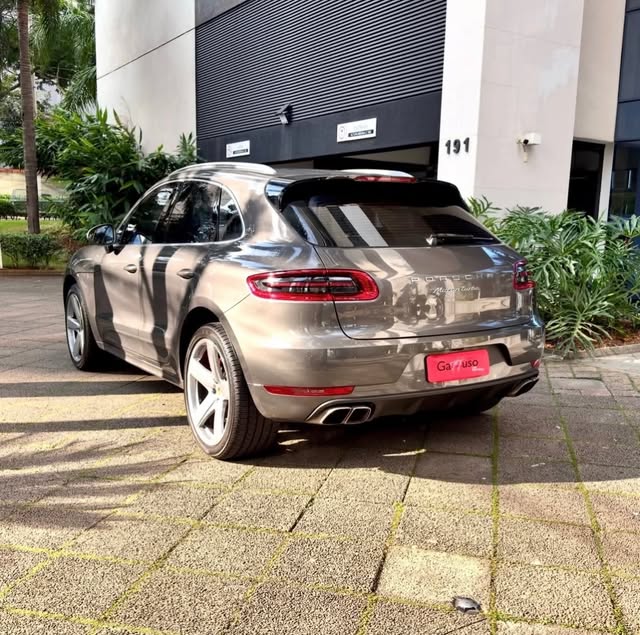 PORSCHE MACAN TURBO - Imagem 3