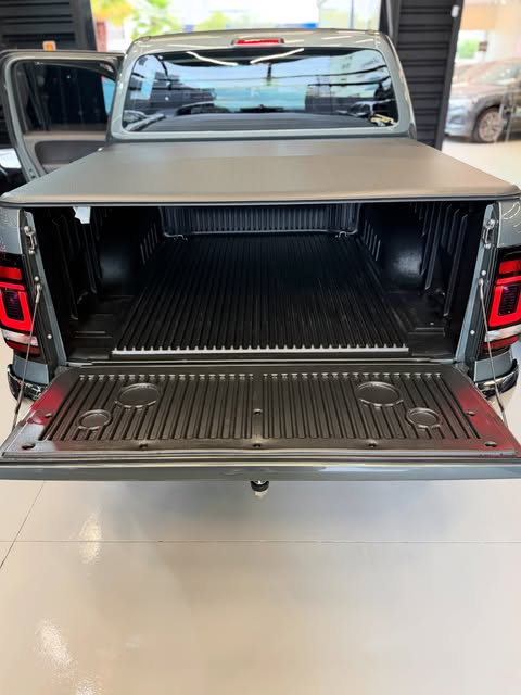 VOLKSWAGEN AMAROK HIGHLINE V6 - Imagem 17