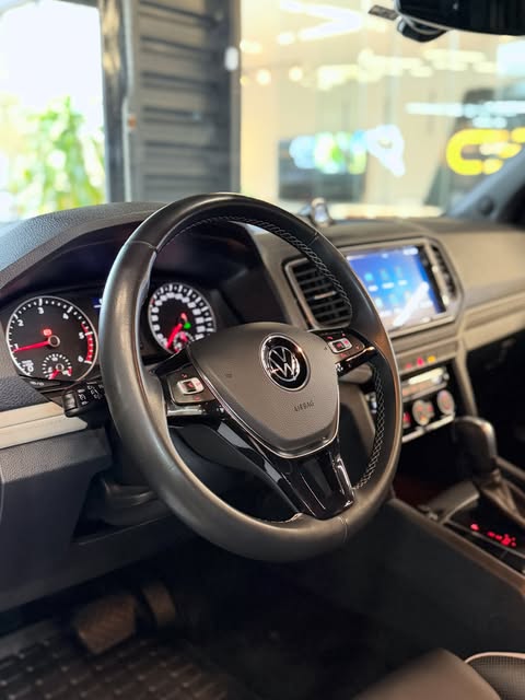 VOLKSWAGEN AMAROK HIGHLINE V6 - Imagem 7