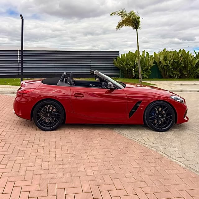 BMW Z4 30I M SPORT - Imagem 6