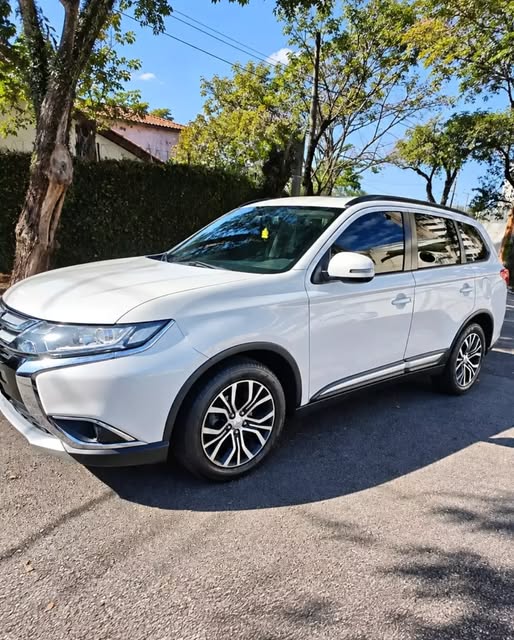MITSUBISHI OUTLANDER - Imagem 9
