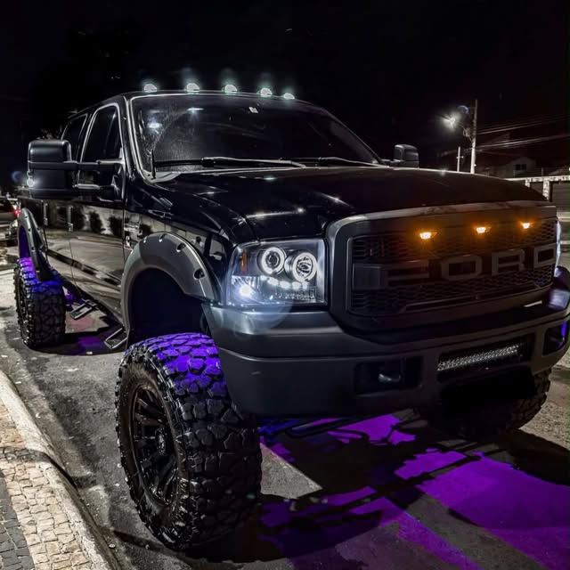 FORD F-250 XLT SUPER DUTY - Imagem 6