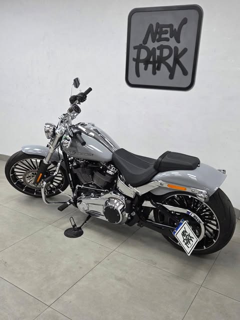 HARLEY-DAVIDSON SOFTAIL BREAKOUT - Imagem 14