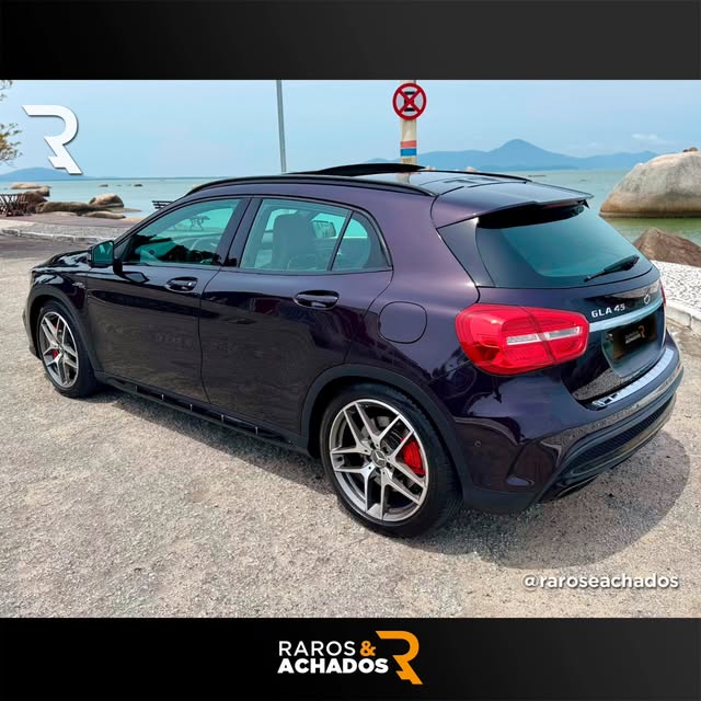 MERCEDES-BENZ GLA 45 AMG - Imagem 2