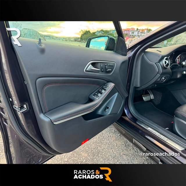 MERCEDES-BENZ GLA 45 AMG - Imagem 15