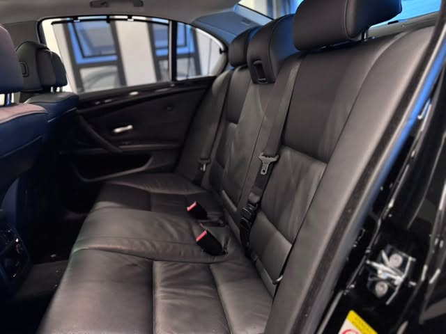 BMW 550I - Imagem 9