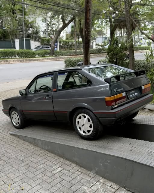 VOLKSWAGEN GOL GTS - Imagem 7