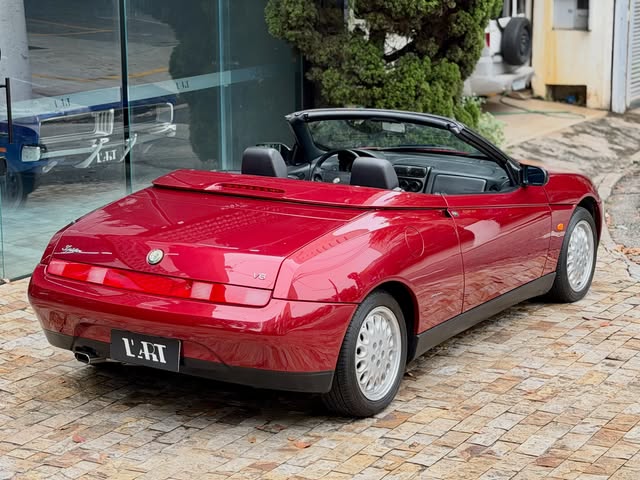 ALFA ROMEO SPIDER - Imagem 1