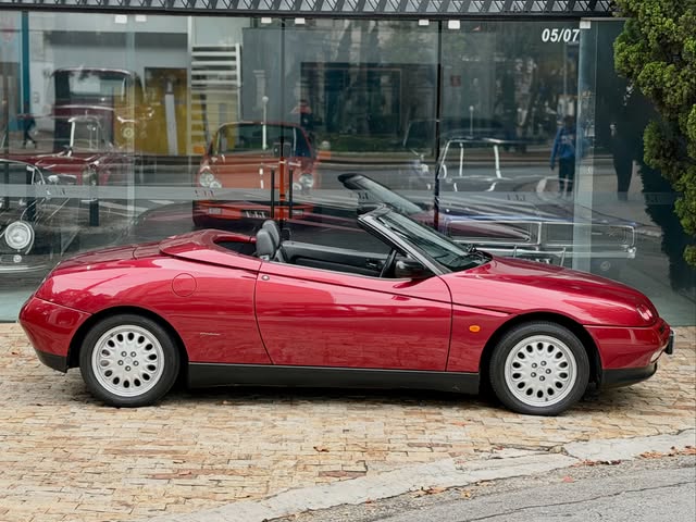 ALFA ROMEO SPIDER - Imagem 2
