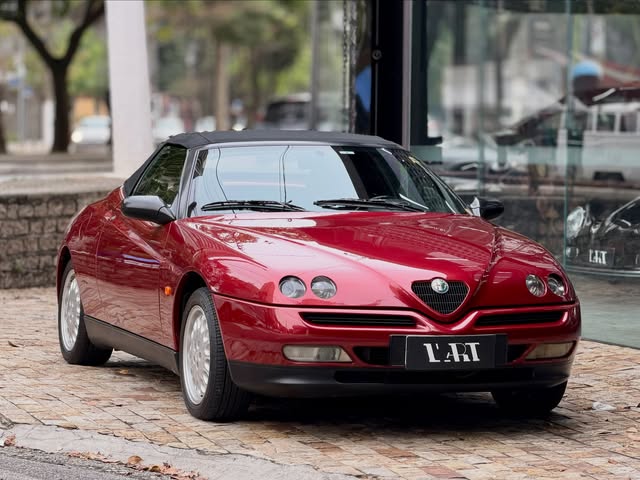 ALFA ROMEO SPIDER - Imagem 3