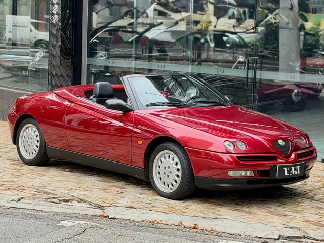 ALFA ROMEO SPIDER - Imagem 8