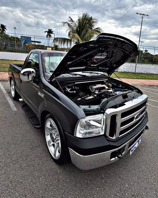 FORD F-250 XL-L - Imagem 11