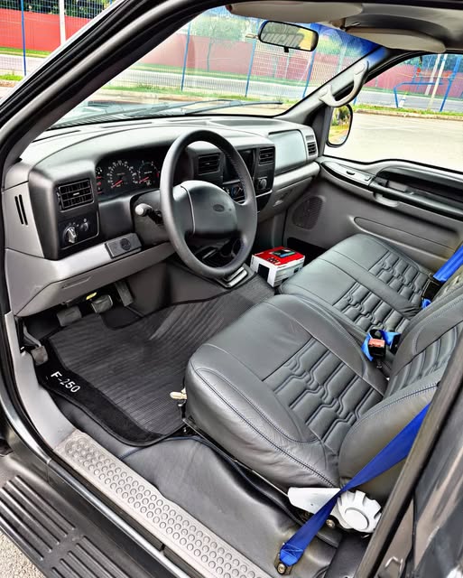 FORD F-250 XL-L - Imagem 14