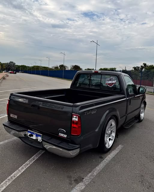 FORD F-250 XL-L - Imagem 16