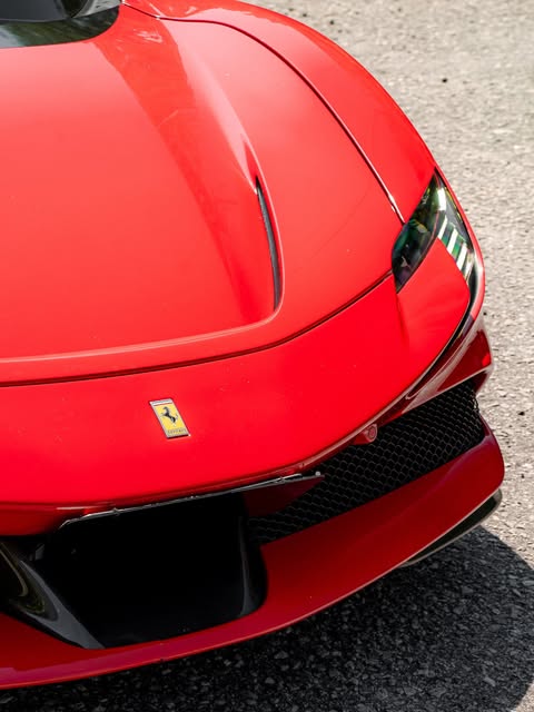 FERRARI SF90 STRADALE - Imagem 5