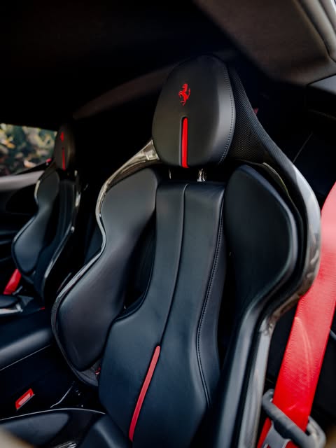 FERRARI SF90 STRADALE - Imagem 8