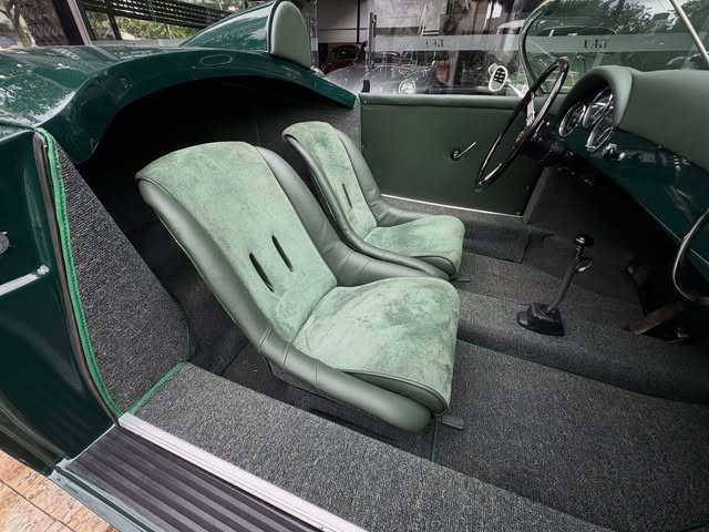 PORSCHE 356 SPEEDSTER - Imagem 12
