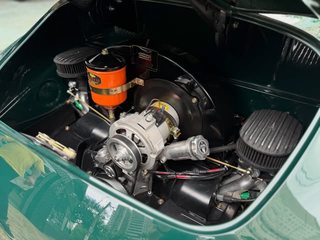 PORSCHE 356 SPEEDSTER - Imagem 18