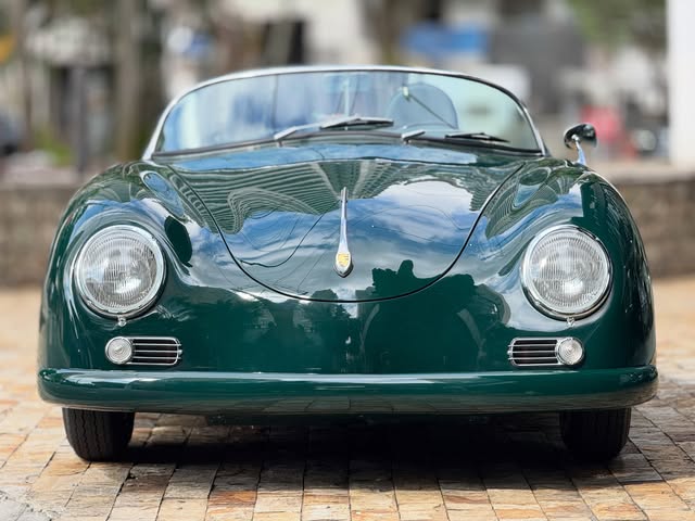 PORSCHE 356 SPEEDSTER - Imagem 5