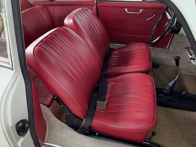 PORSCHE 356 - Imagem 10