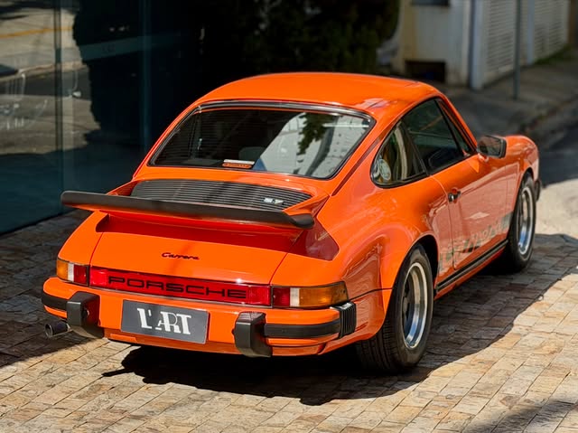 PORSCHE 911 CARRERA - Imagem 1